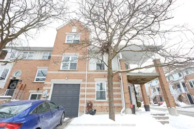 105 Brandy Lane Way 79, Newmarket, On L3y 8p7