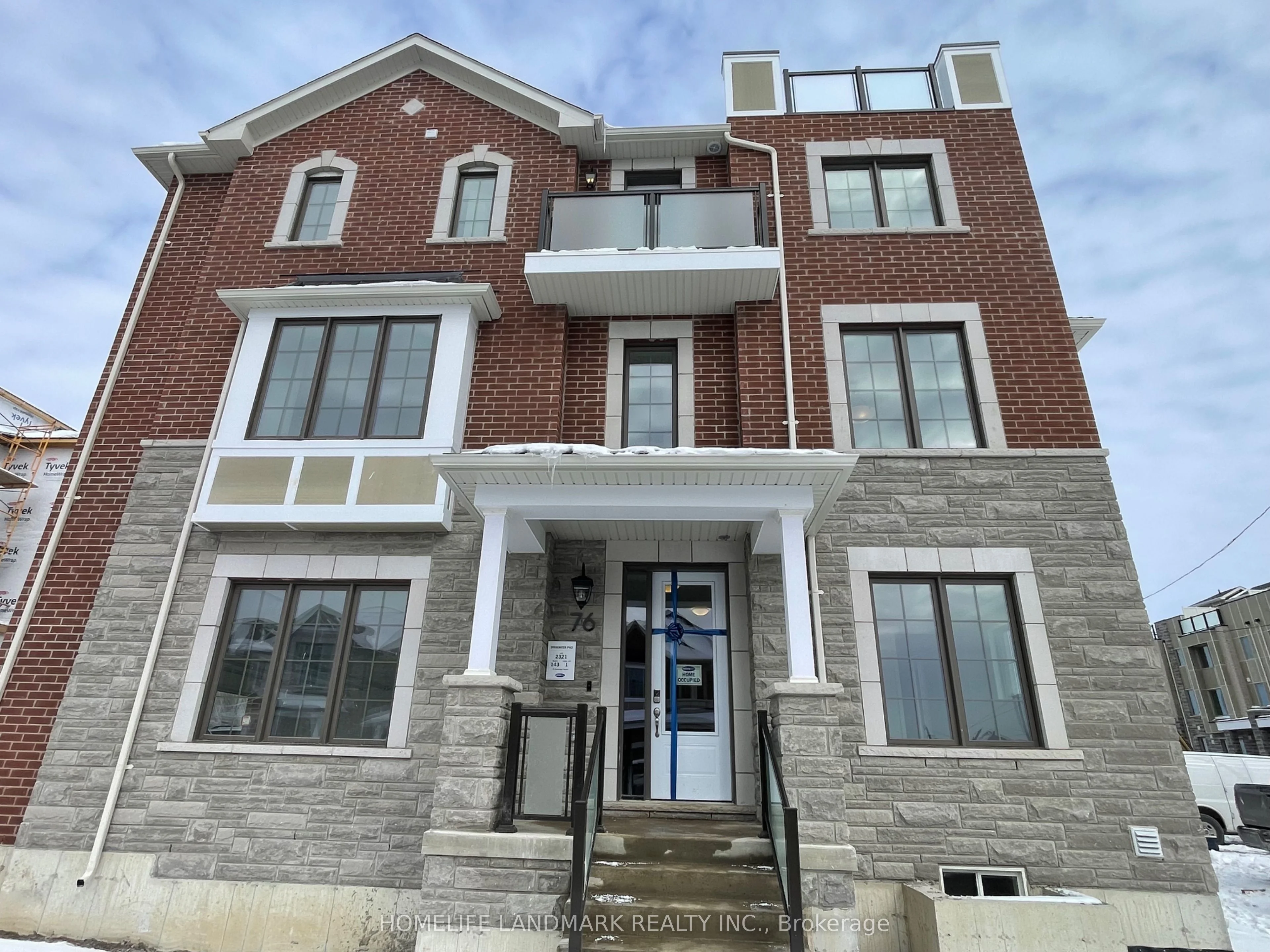 Att/Row/Townhouse in Markham