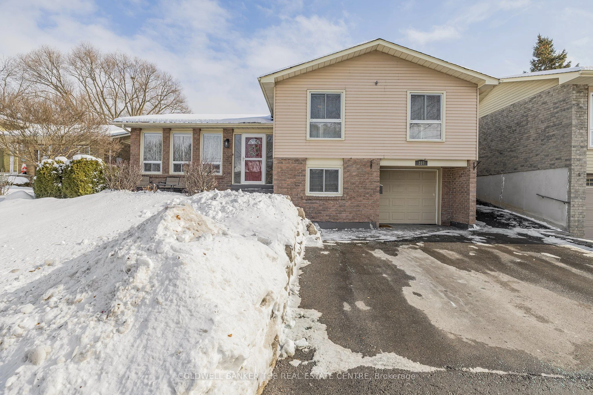 Detached in Newmarket
