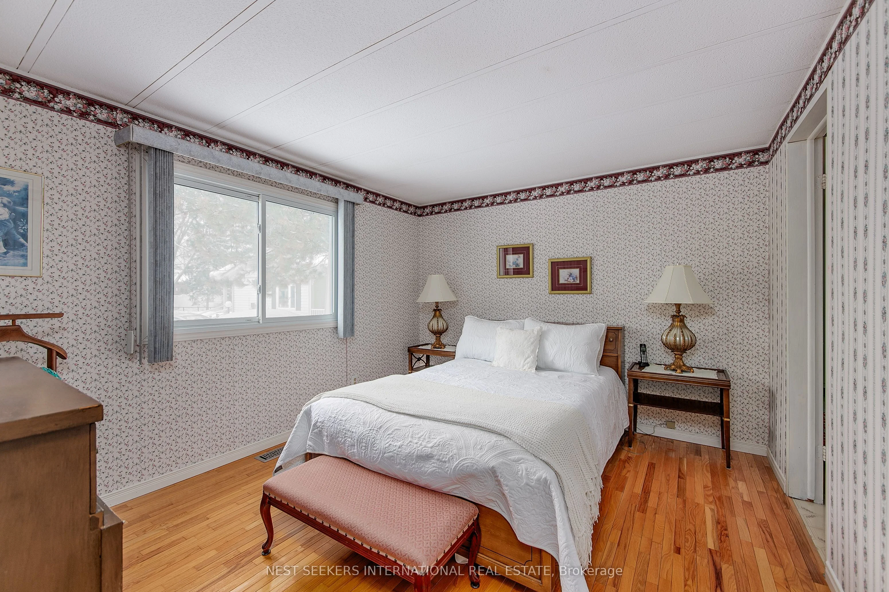 1 Main Street, Innisfil, ON L9S 1M9