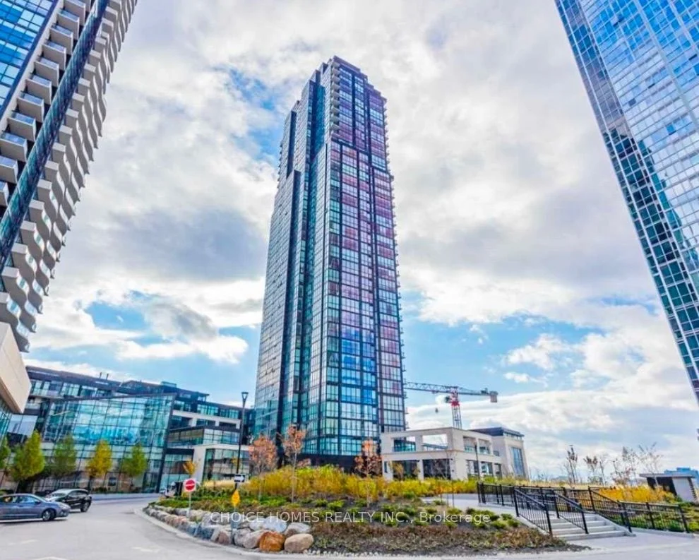 Condo Apartment in Vaughan