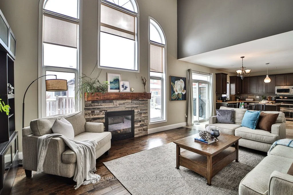 Detached in Georgina