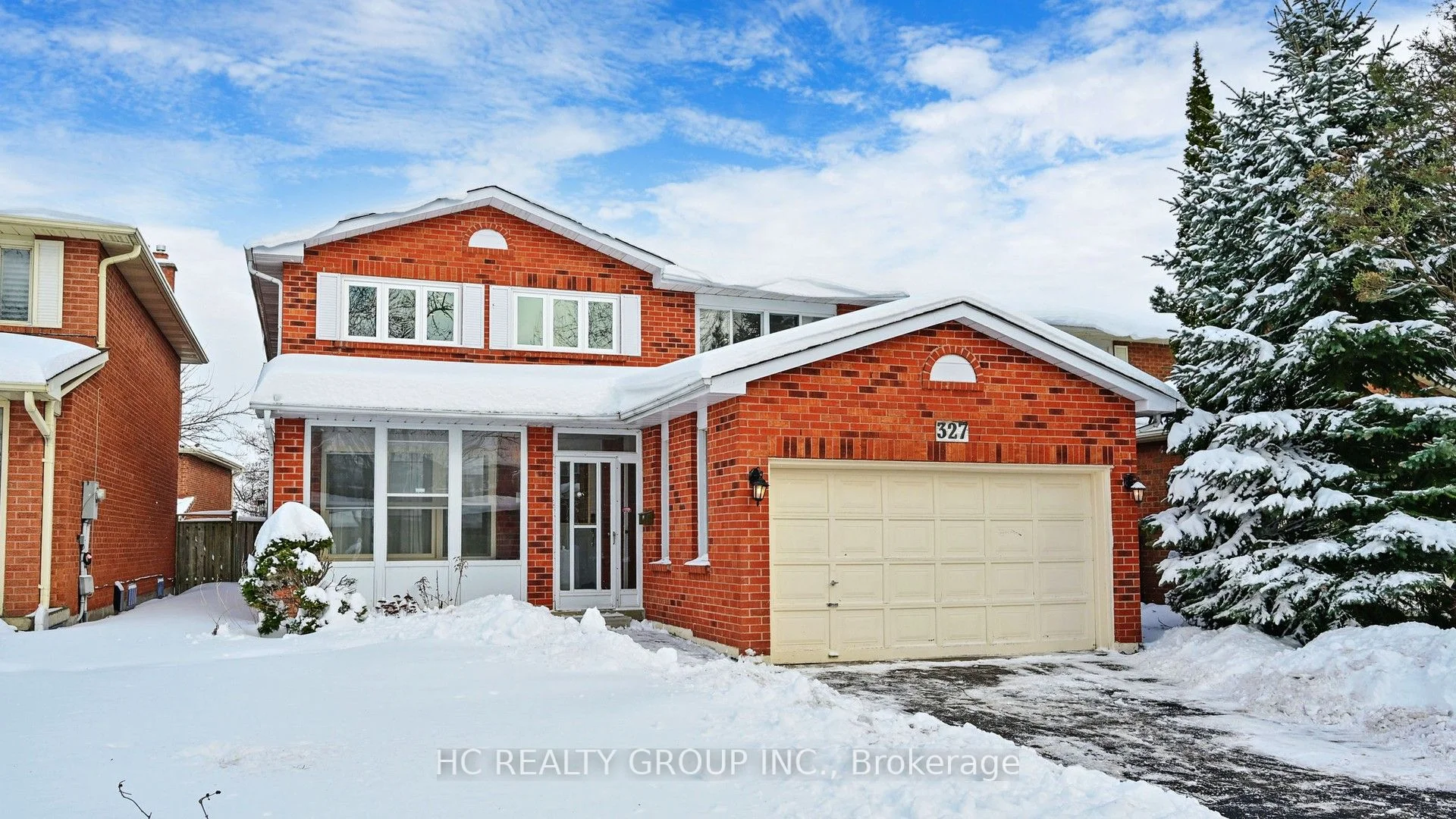 327 Sussex Avenue, Richmond Hill, On L4c 6b4