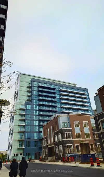 Condo Apartment in Vaughan