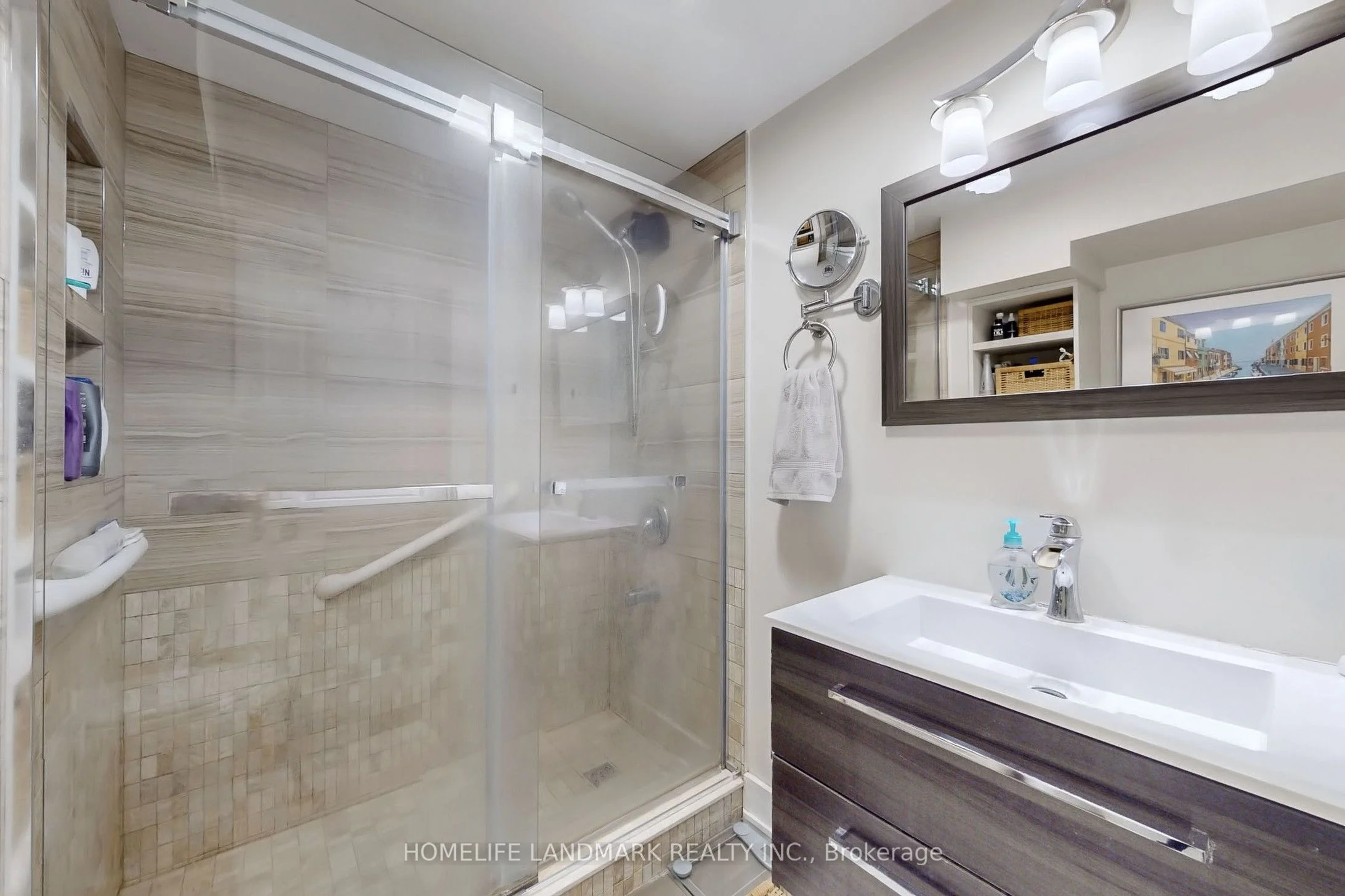 333 Rannie Road, Newmarket, On L3x 1k3