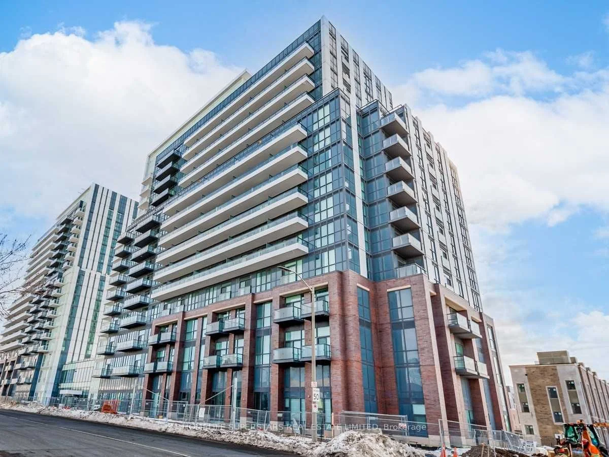 Condo Apartment in Vaughan