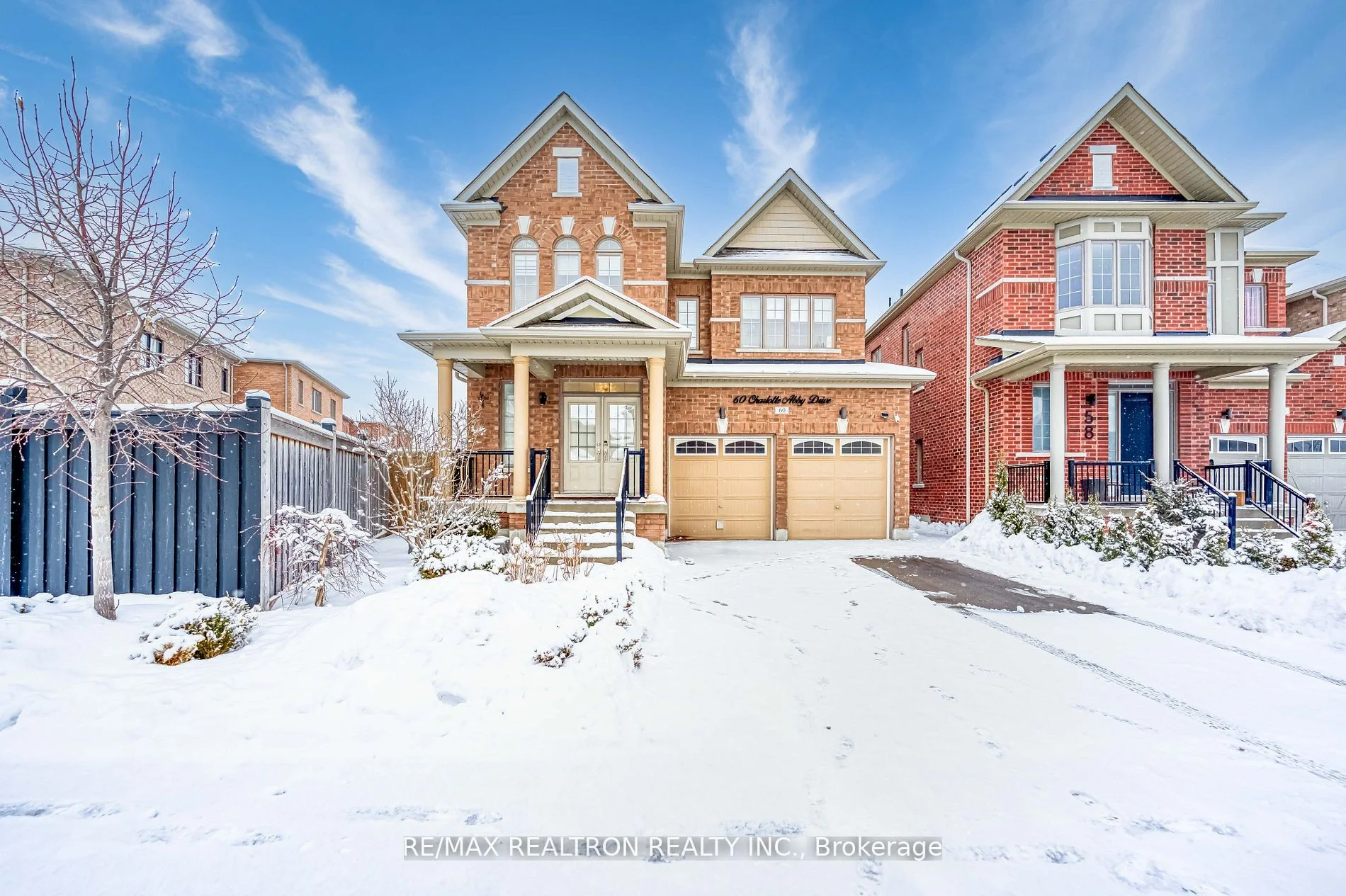 60 Charlotte Abby Drive, East Gwillimbury, On L9n 1g5
