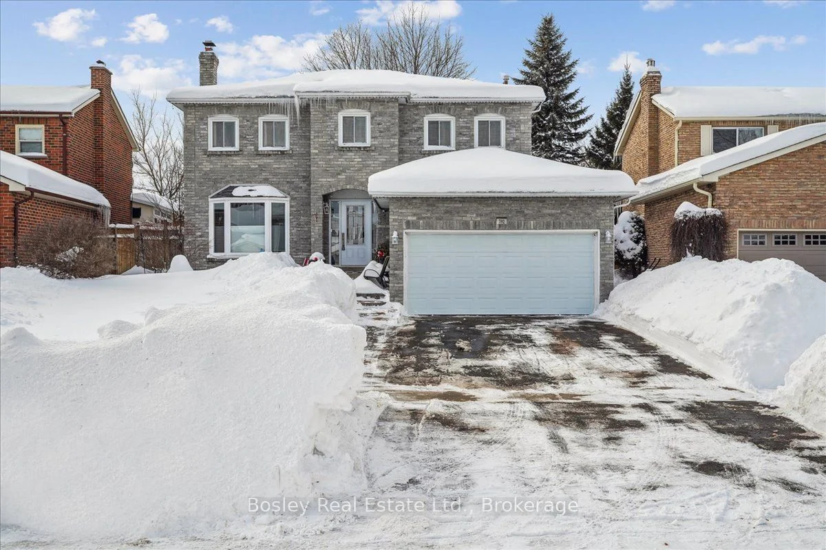 Detached in Newmarket