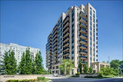 Common Element Condo in Vaughan