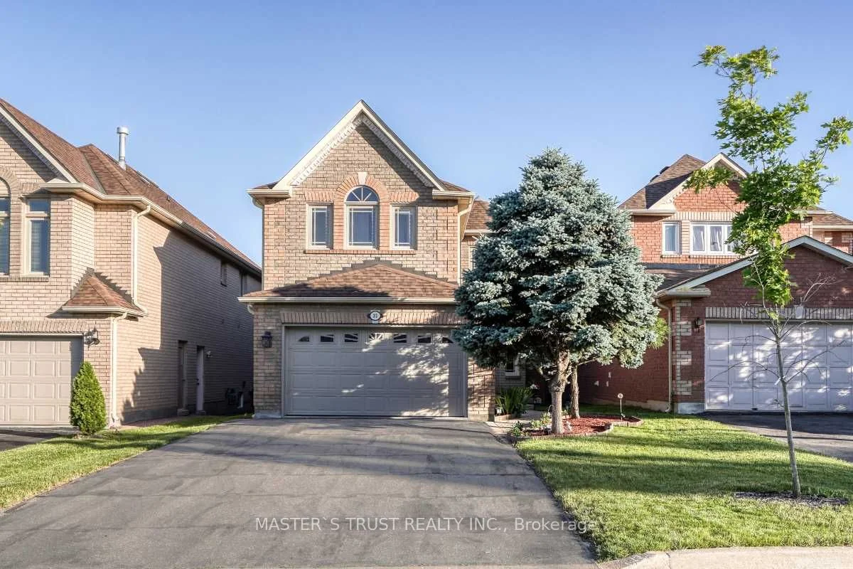 Detached in Richmond Hill