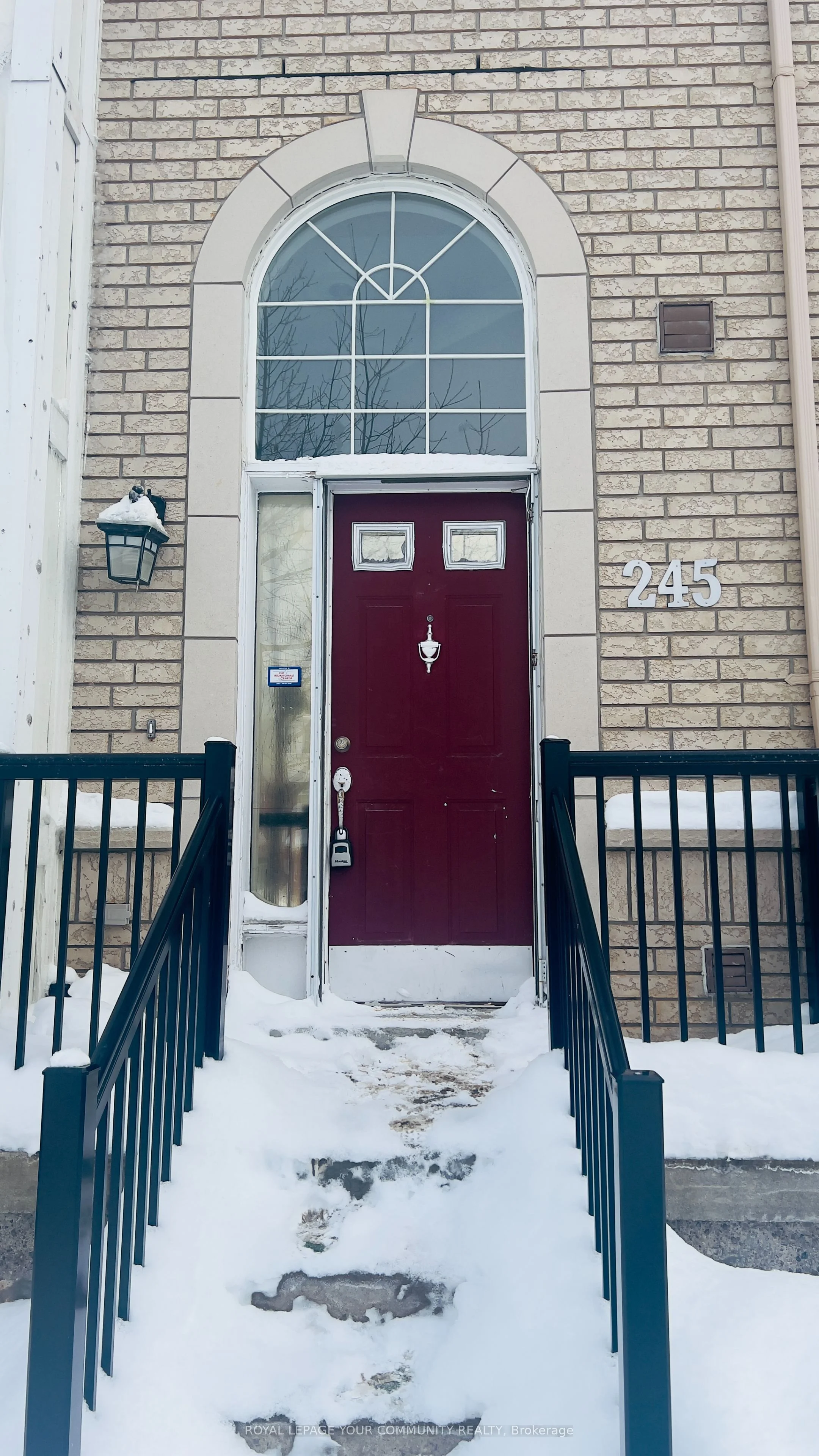 245 Shirley Drive, Richmond Hill, On L4s 1t9