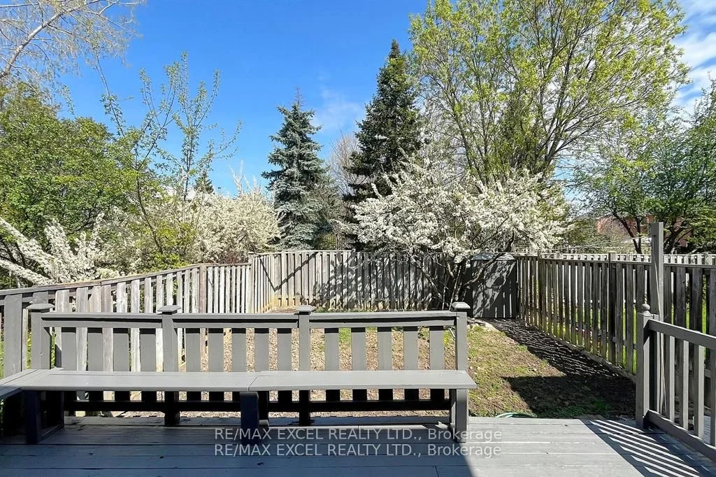 38 Bingham Street, Richmond Hill, On L4c 9r2