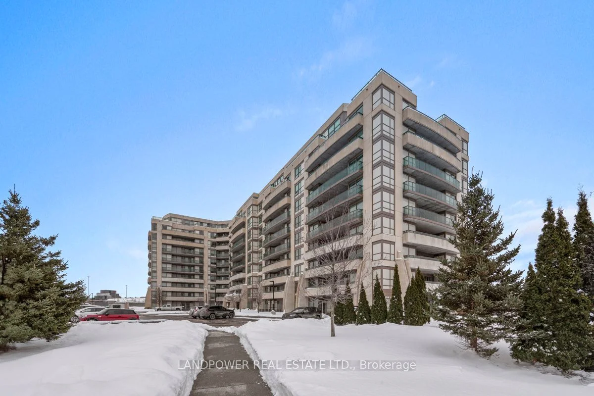 Condo Apartment in Richmond Hill