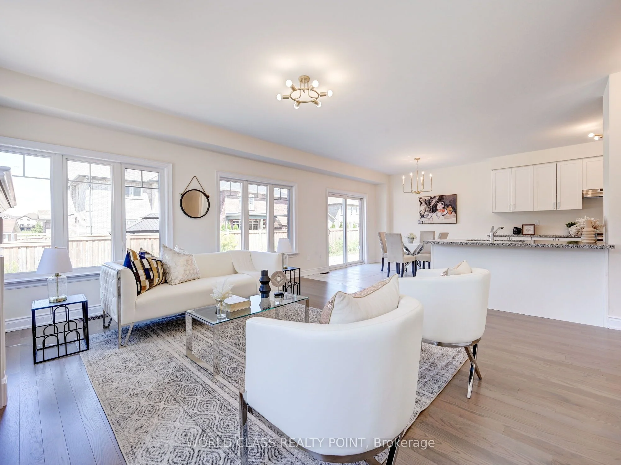 102 Mac Campbell Way, Bradford West Gwillimbury, ON L3Z 4M6