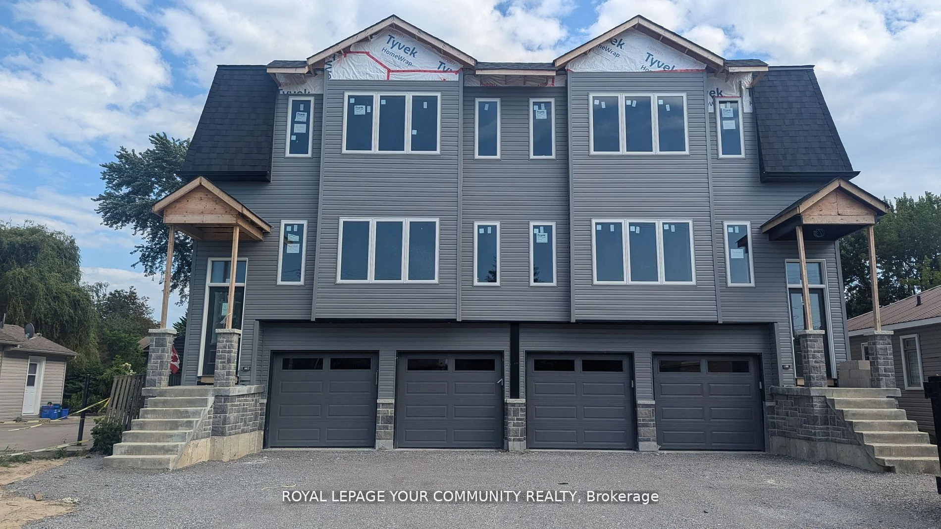 Semi-Detached in Georgina