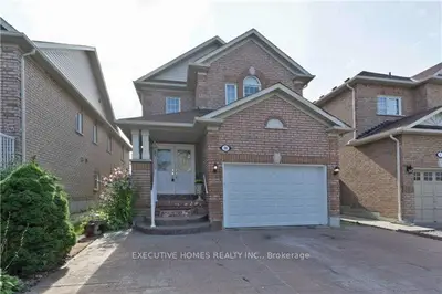 Detached in Vaughan