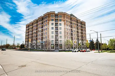 Condo Apartment in Whitchurch-Stouffville