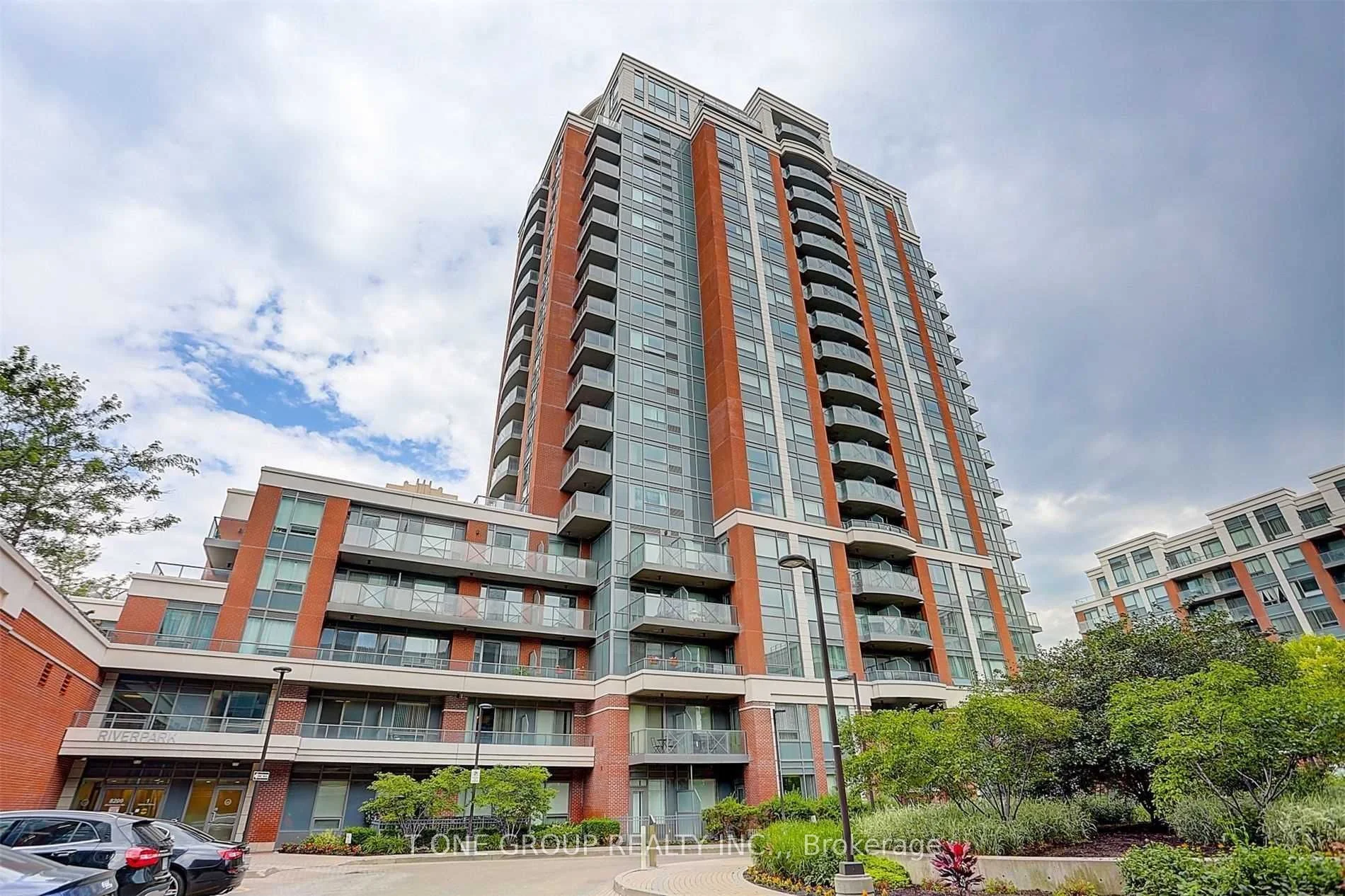 Condo Apartment in Markham