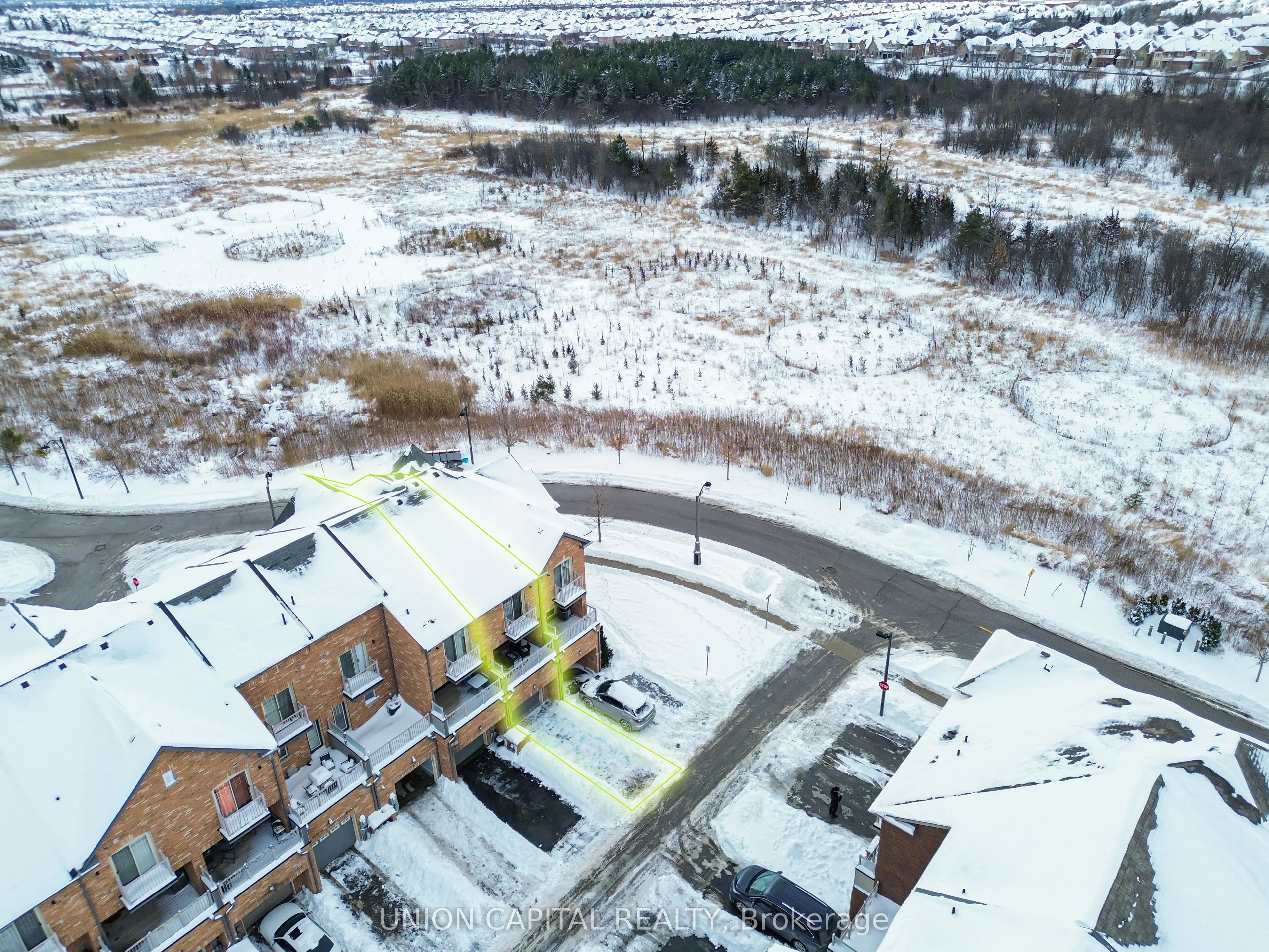 Att/Row/Townhouse in Markham