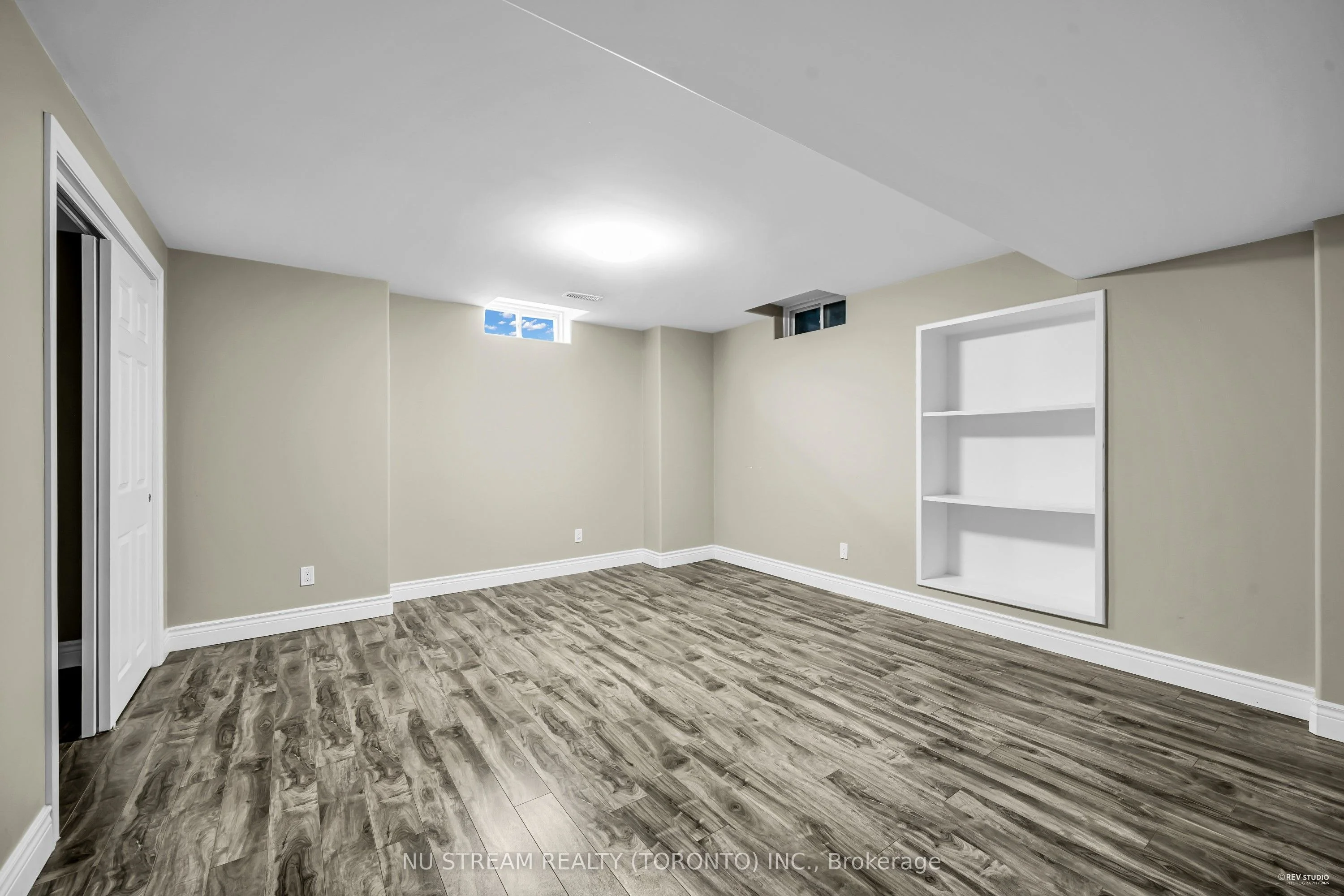725 Millard Street, Whitchurch-Stouffville, ON L4A 0B2