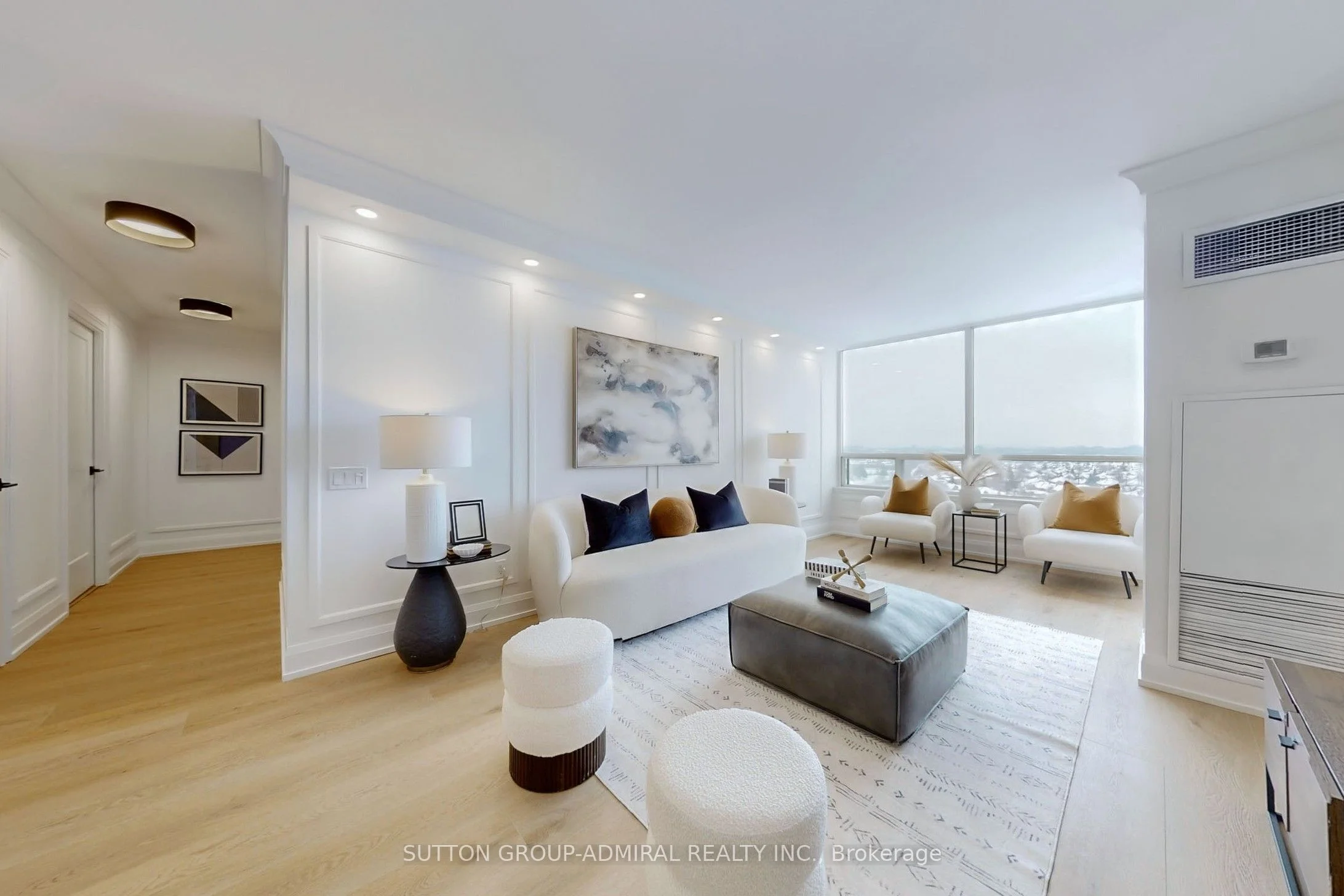 Condo Apartment in Vaughan
