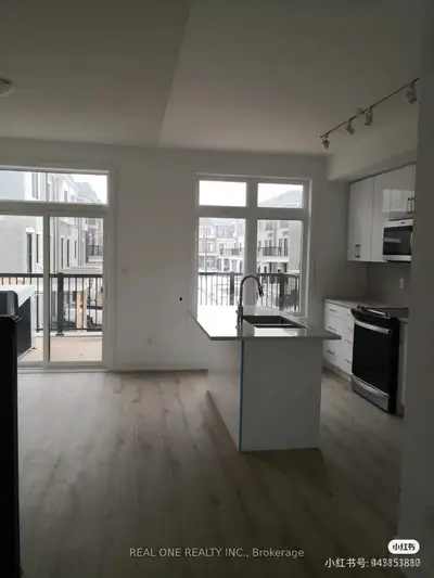 Att/Row/Townhouse in Whitchurch-Stouffville