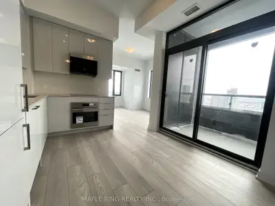 2920 Highway 7 Road 4305, Vaughan, On L4k 0p4