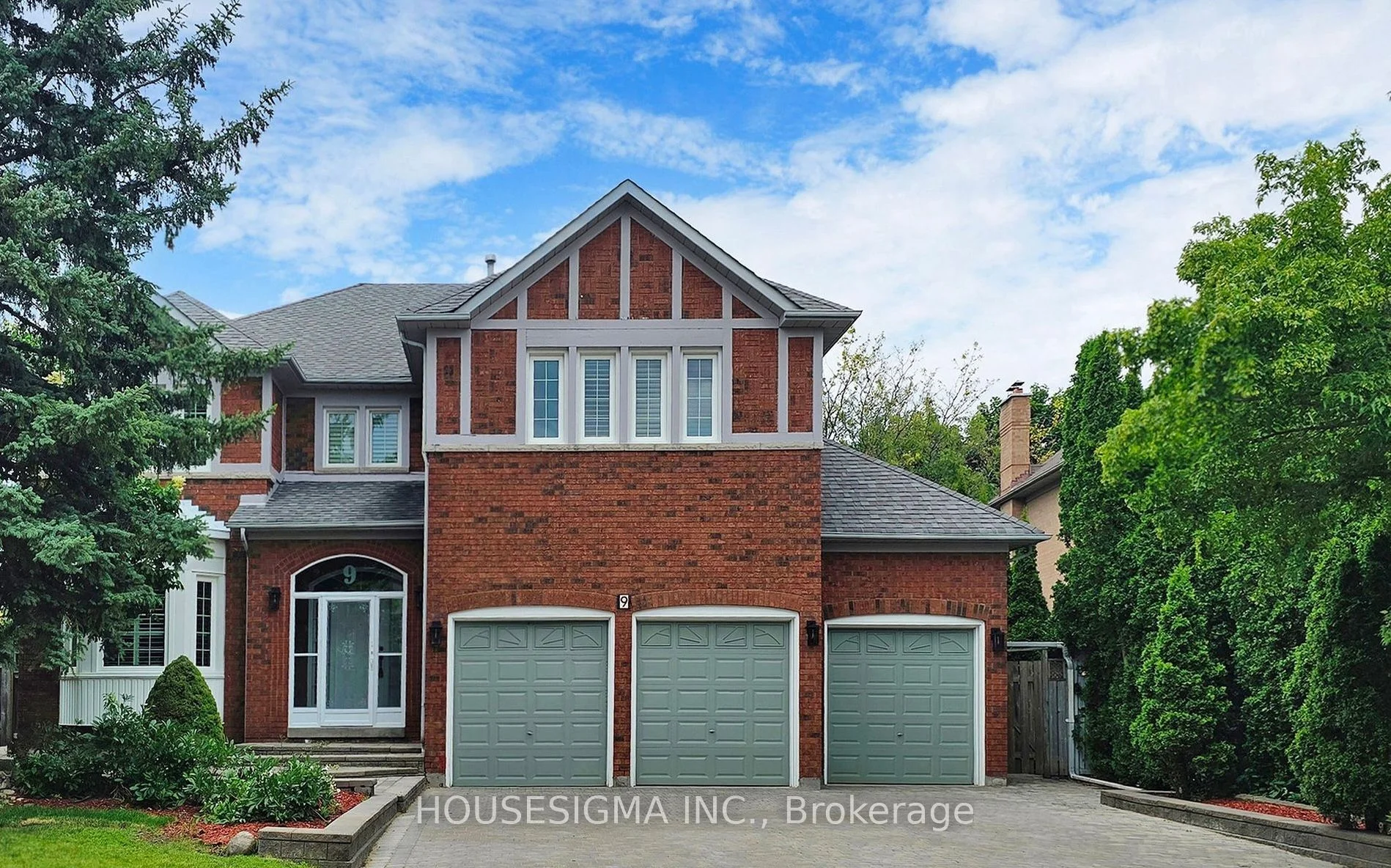Detached in Richmond Hill