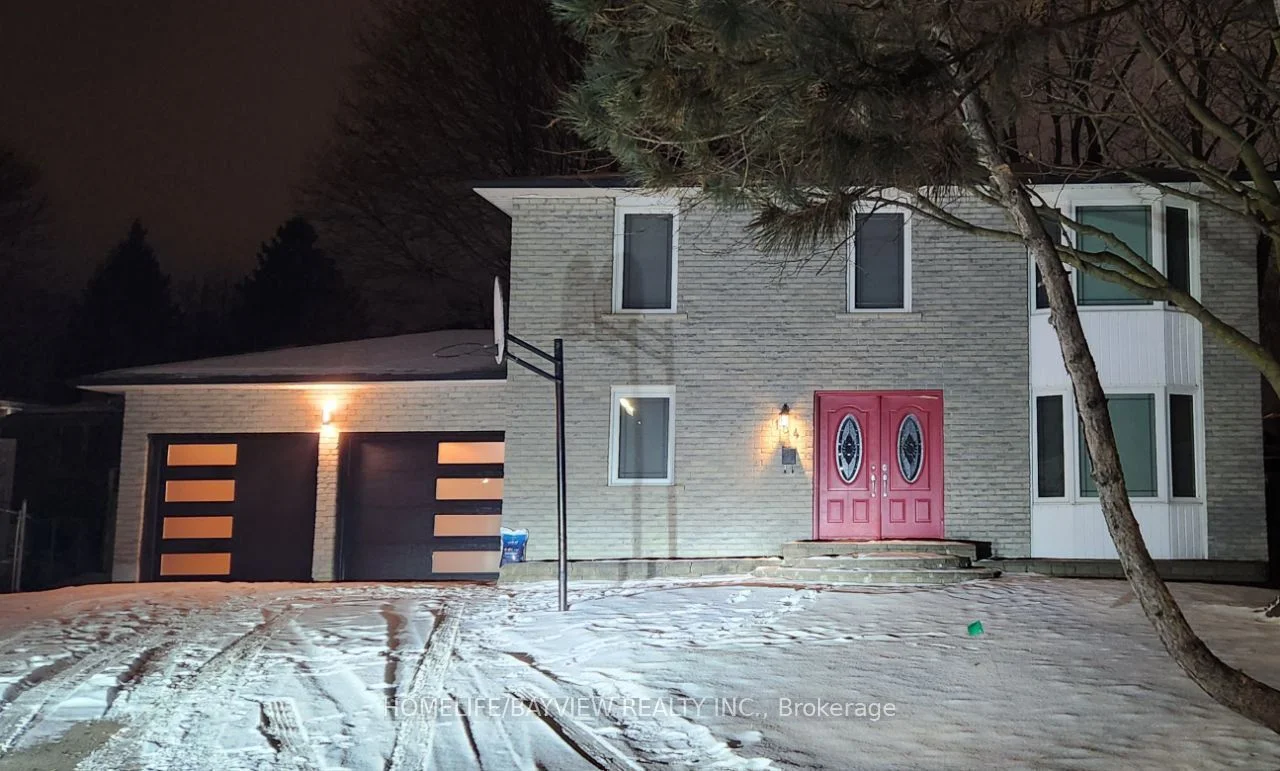134 Robin Court, Newmarket, On L3y 6b2