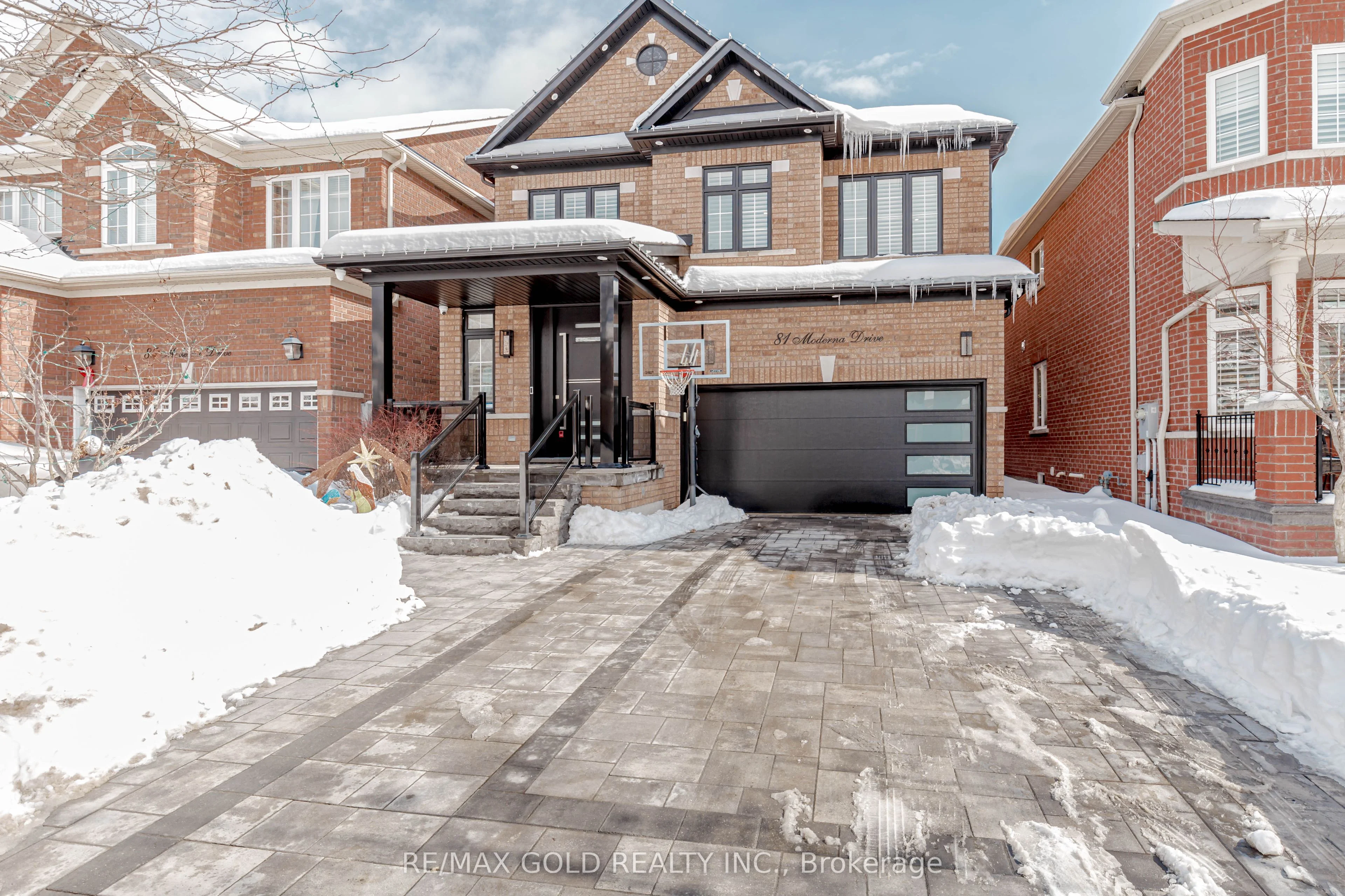 Detached in Vaughan