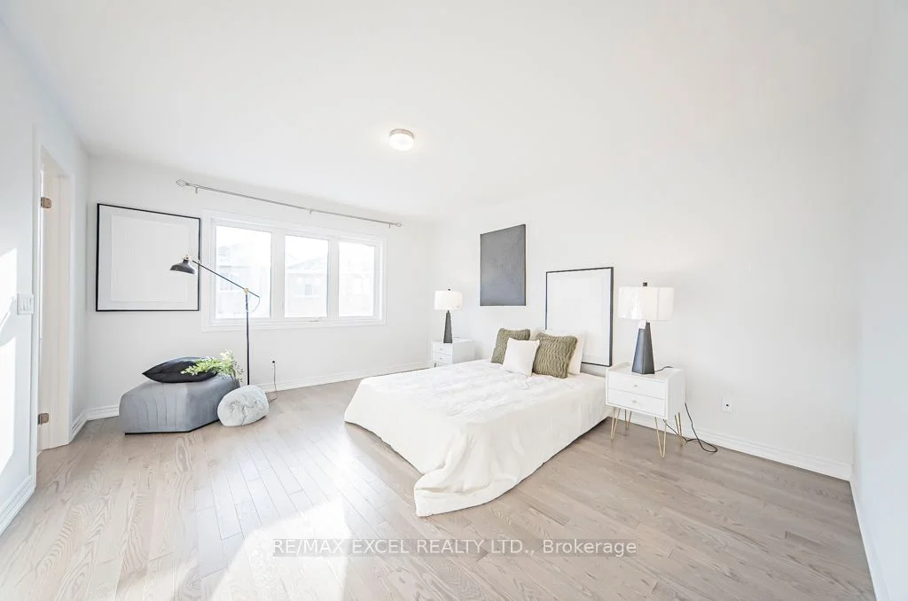 65 Seedling Crescent, Whitchurch-Stouffville, ON L4A 4V5