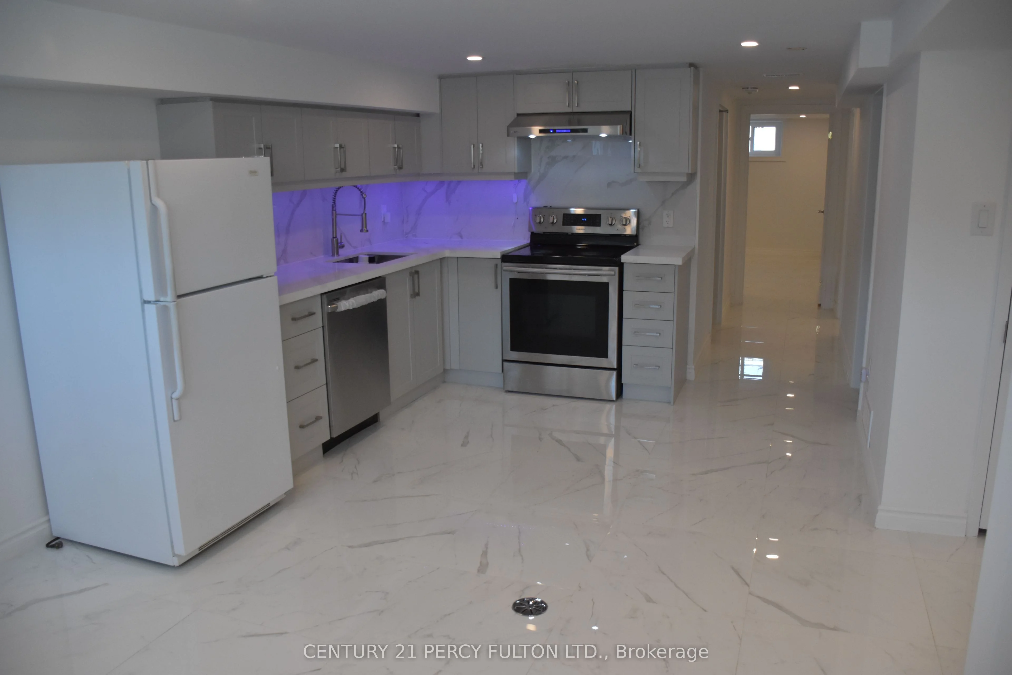 185 Taylor Mills Drive N Basement, Richmond Hill, ON L4C 2T5