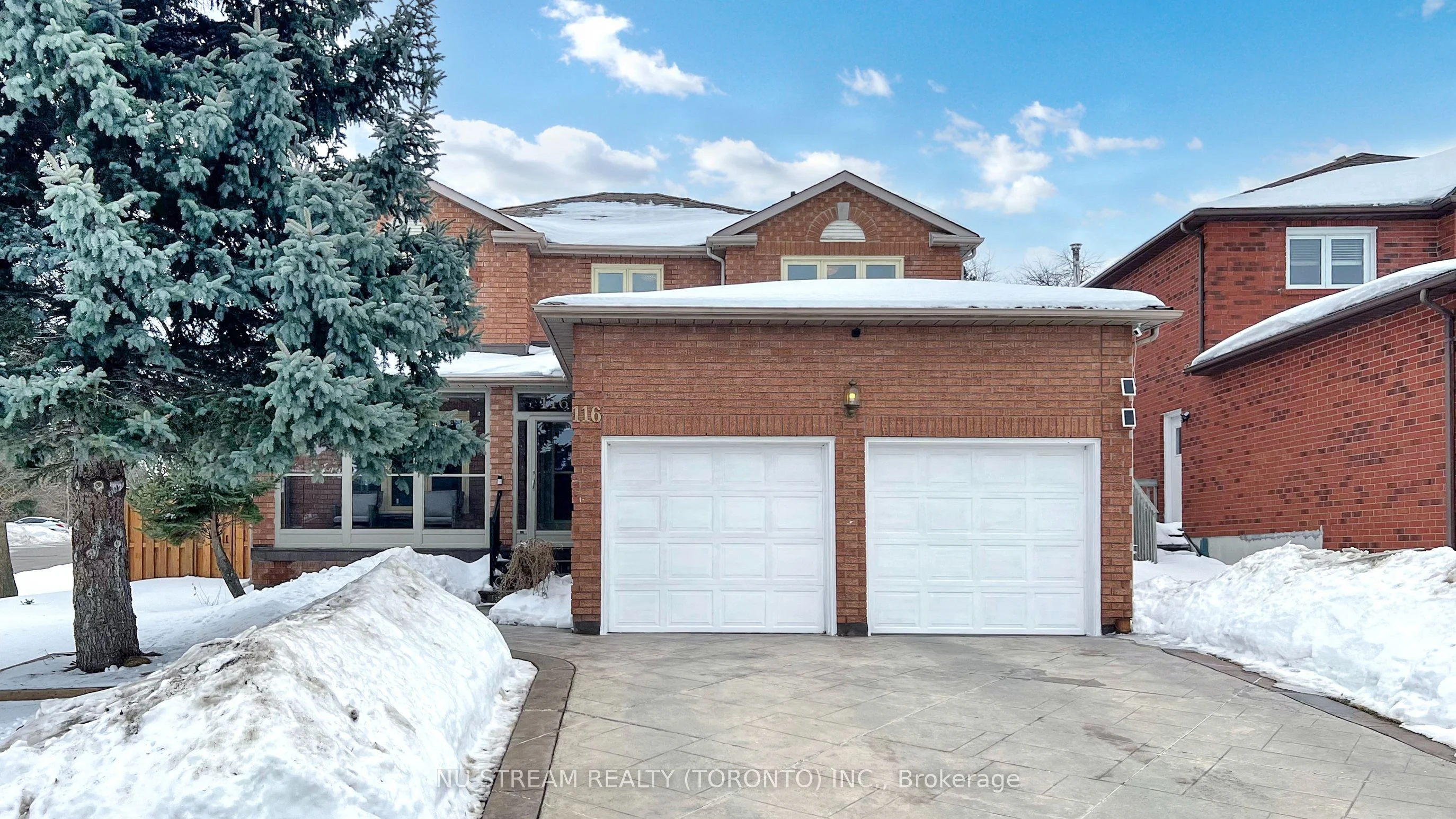 Detached in Richmond Hill