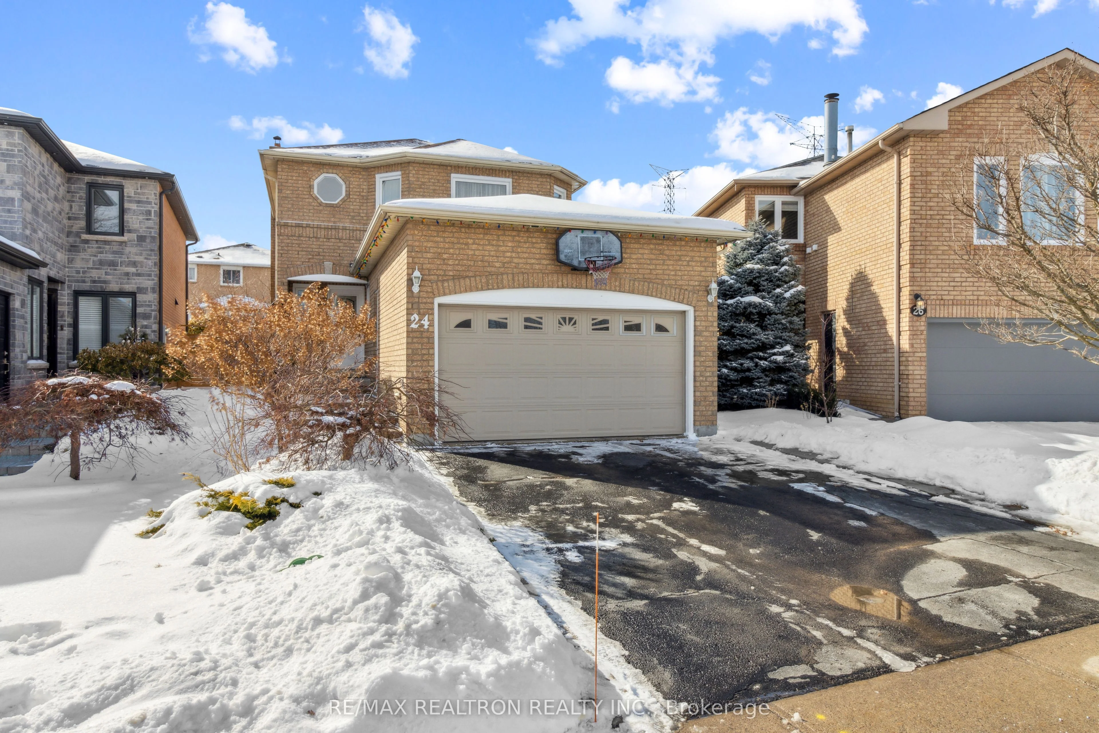 Detached in Vaughan