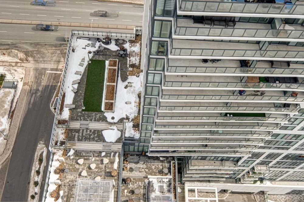 9000 Jane Street PH219, Vaughan, ON L4K 0M6