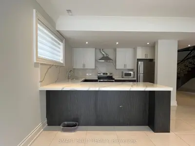 155 Ruggles Avenue Basement, Richmond Hill, On L4c 1y3