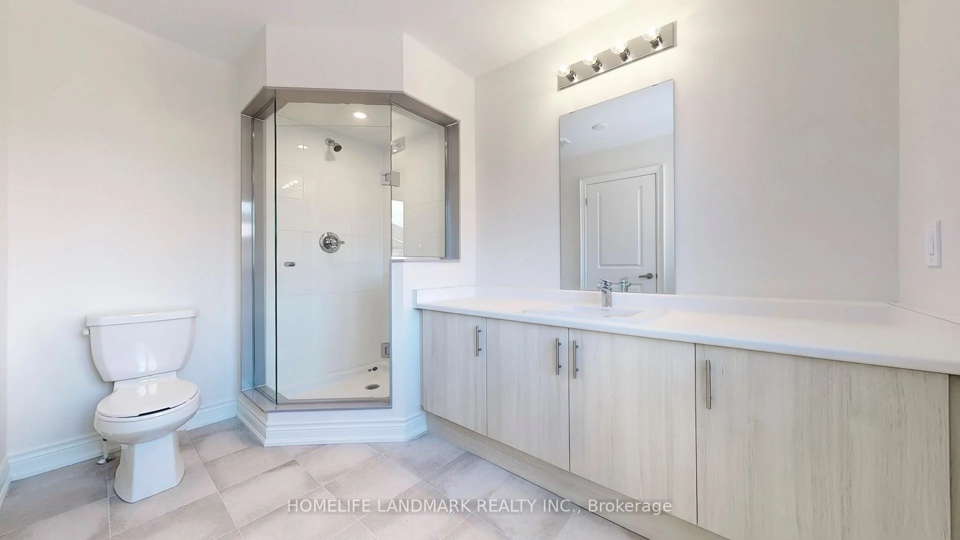 107 Kenneth Rogers Crescent, East Gwillimbury, ON L9N 1S5
