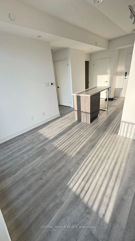 38 Andre de Grasse Street 1510, Markham, ON L6G 0G4