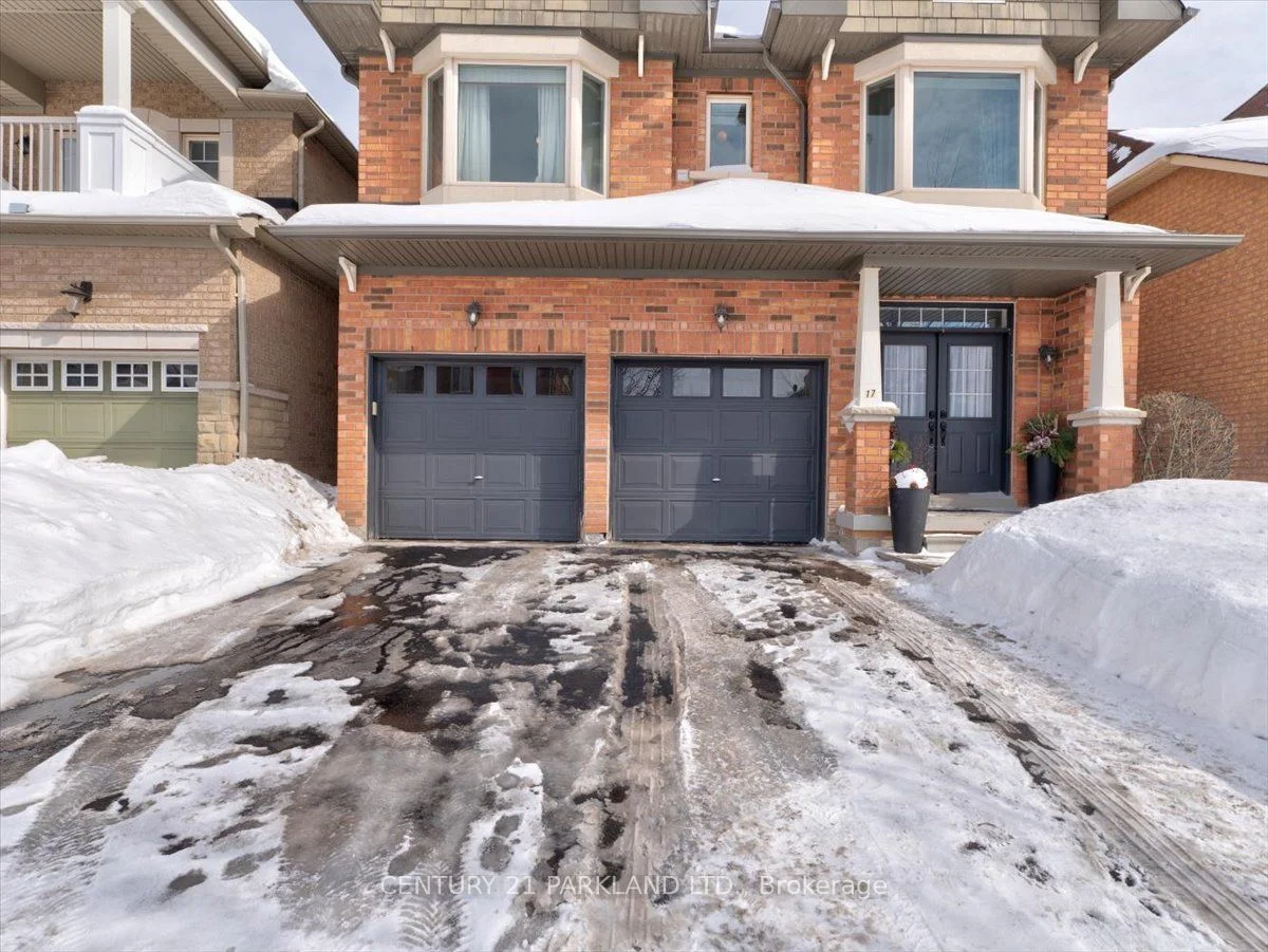 Detached in Richmond Hill