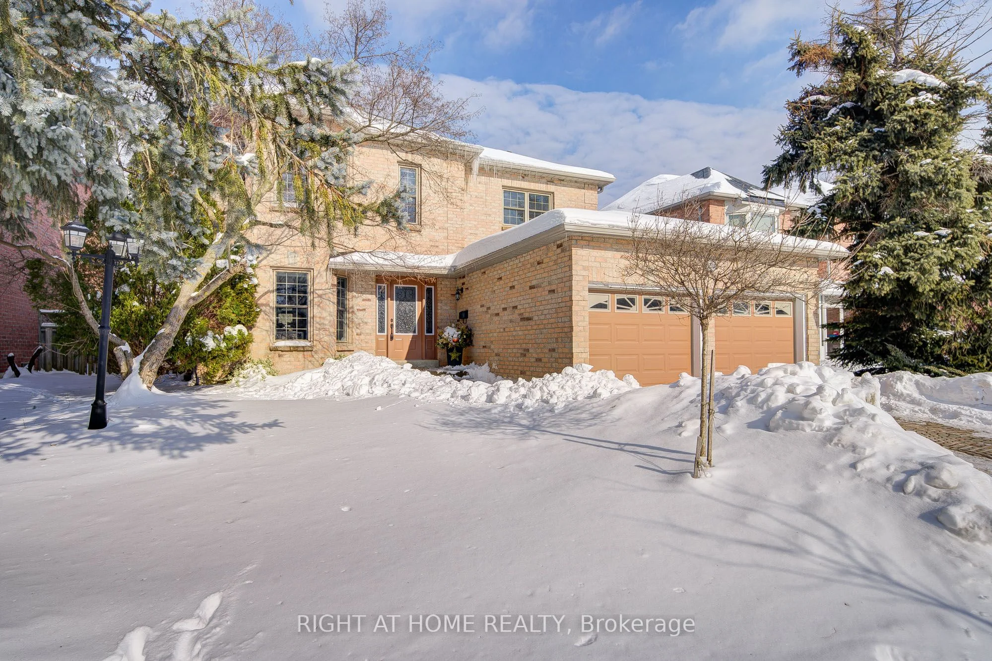 Detached in Markham