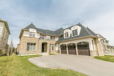 Detached in Aurora