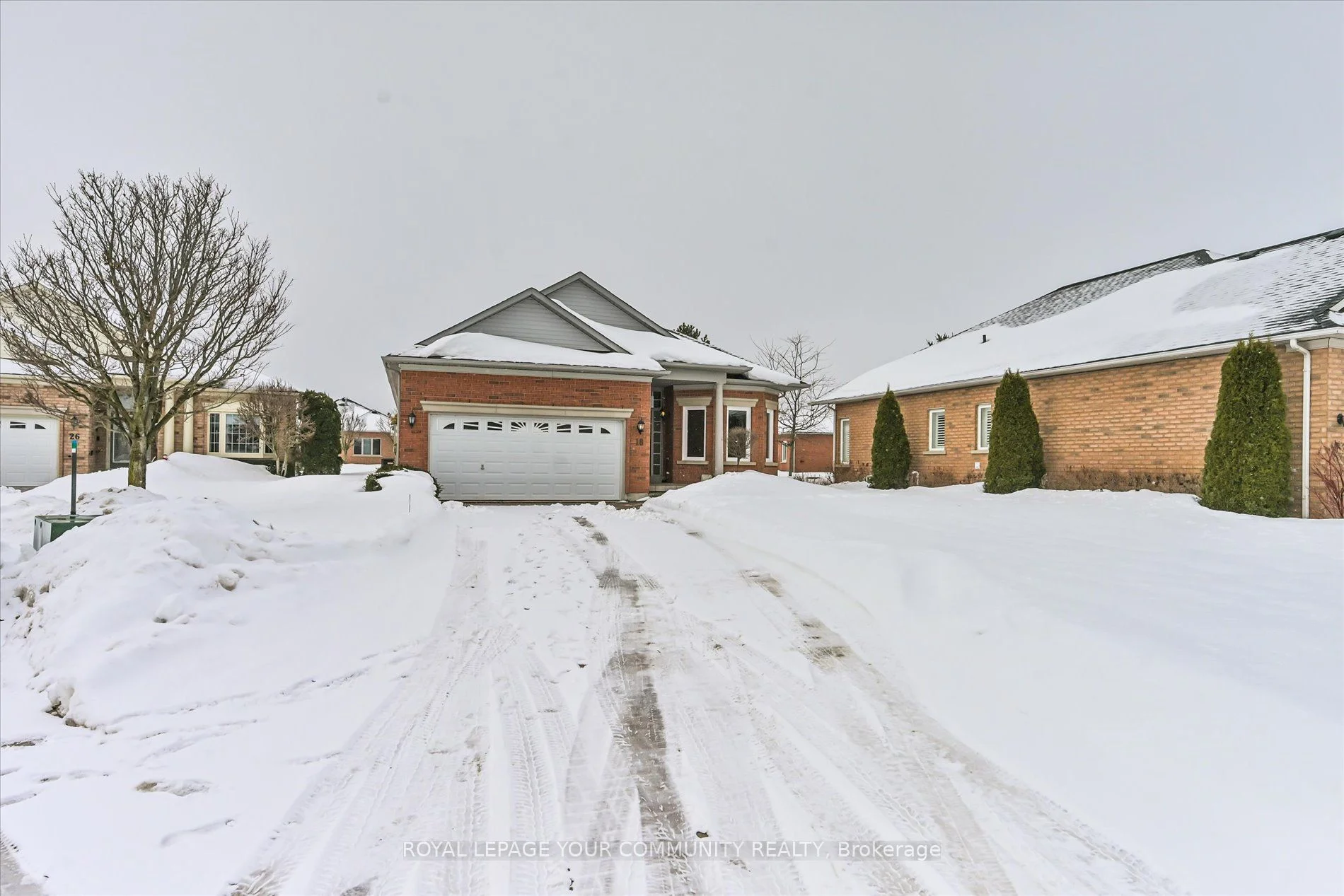 18 Sneads Green Manor, Whitchurch-stouffville, On L4a 1m3