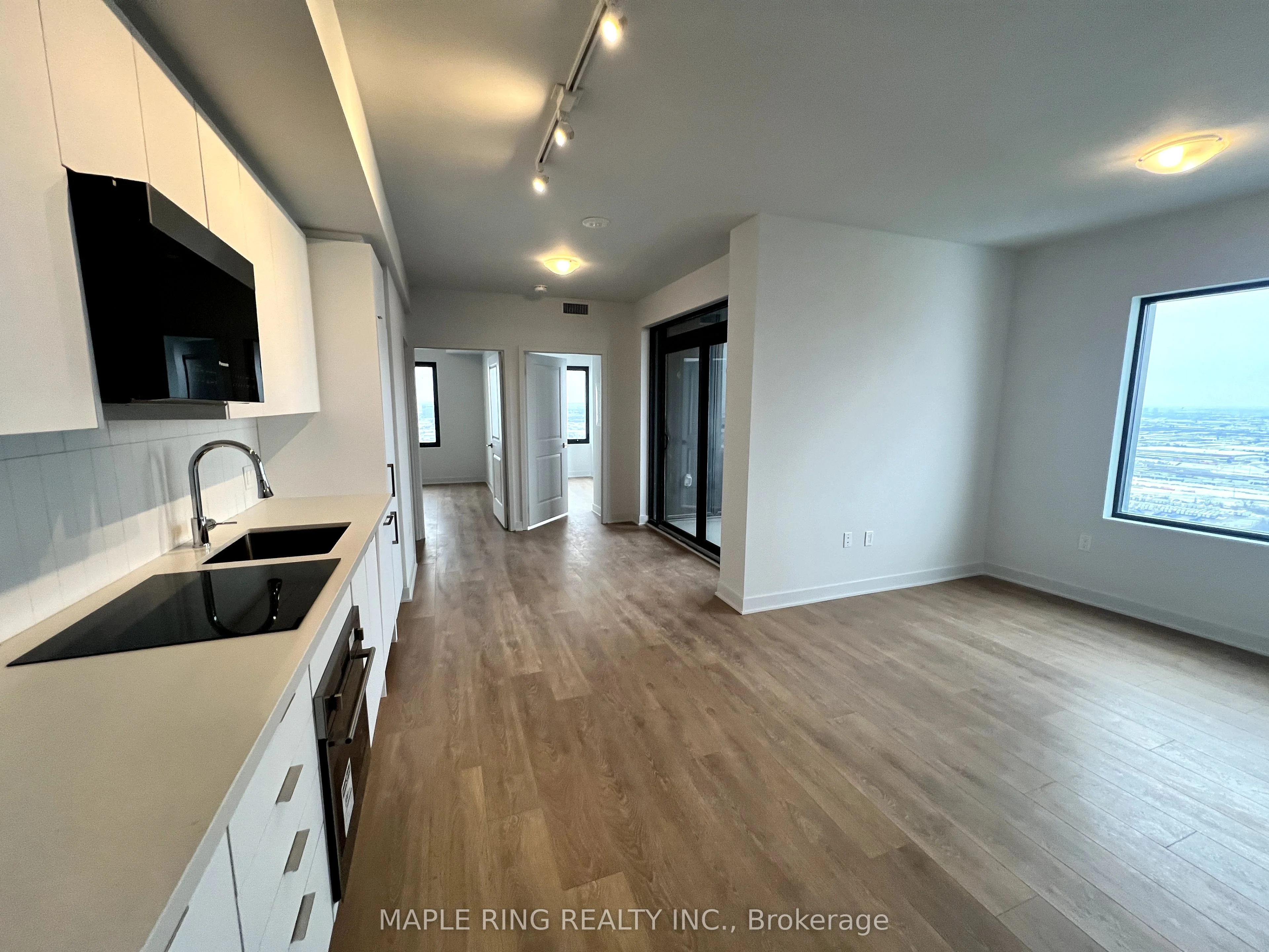 Condo Apartment in Vaughan
