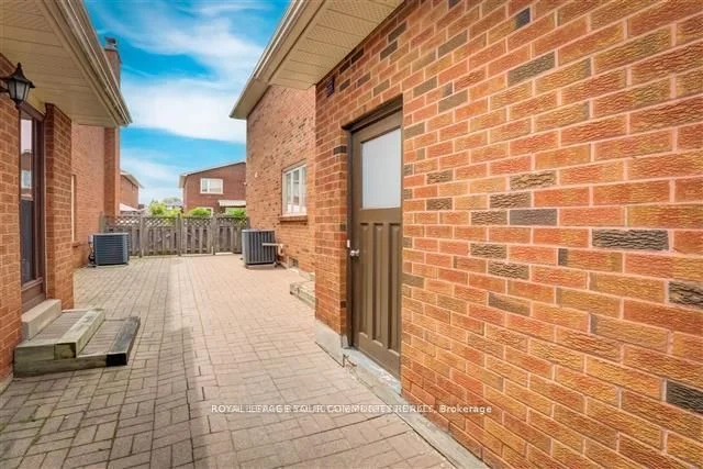Detached in Vaughan