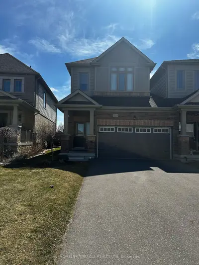Att/Row/Townhouse in New Tecumseth