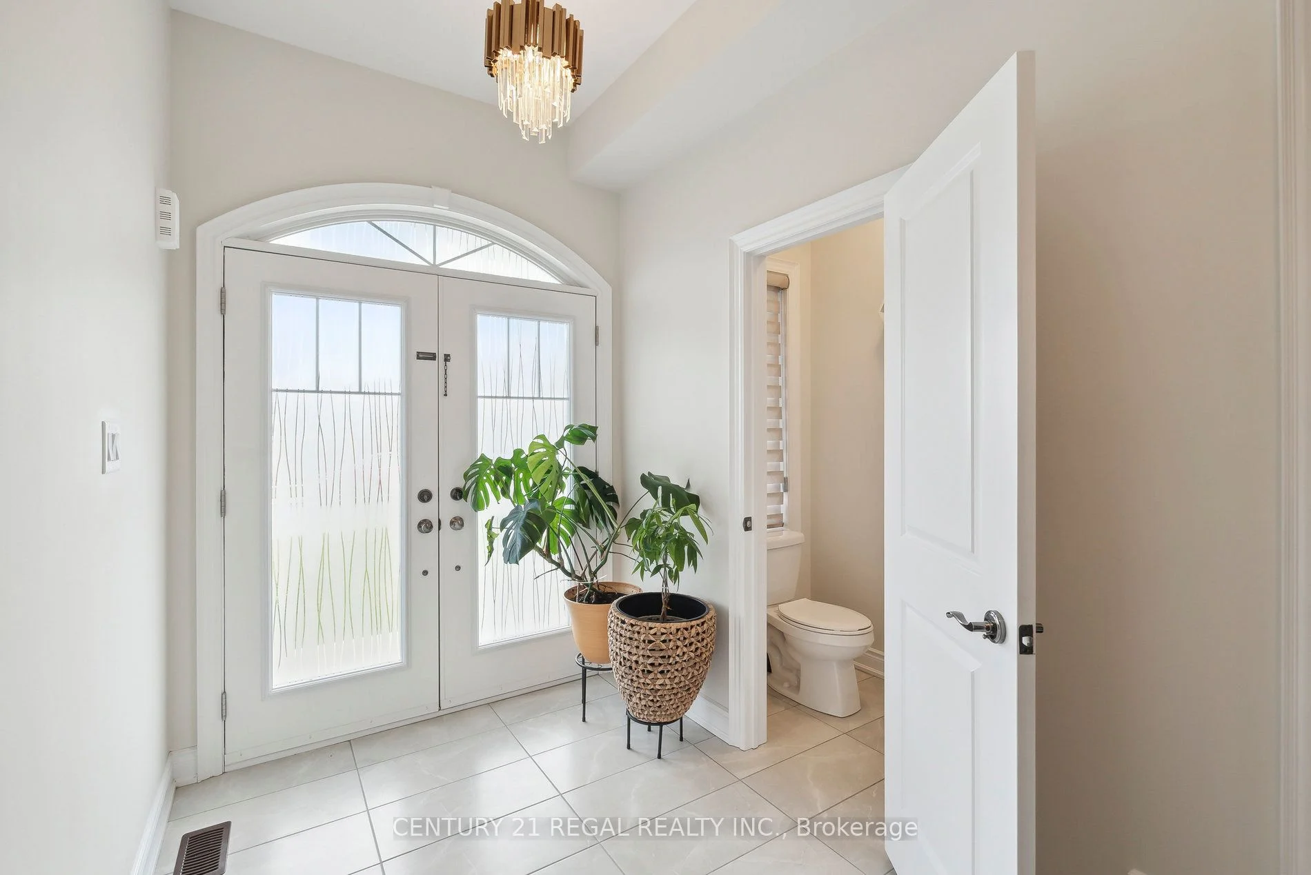 126 Heritage Street, Bradford West Gwillimbury, ON L3Z 4M6