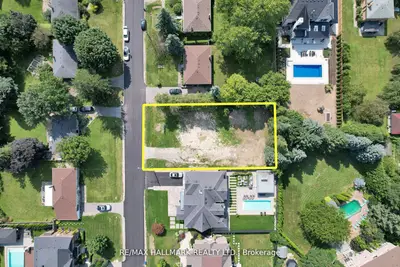 160 Hollingsworth Drive, King, On L7b 1g8