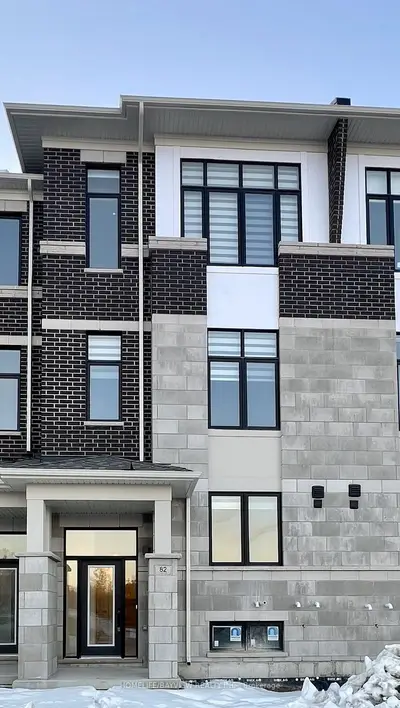 82 Lunay Drive, Richmond Hill, On L4s 0p2