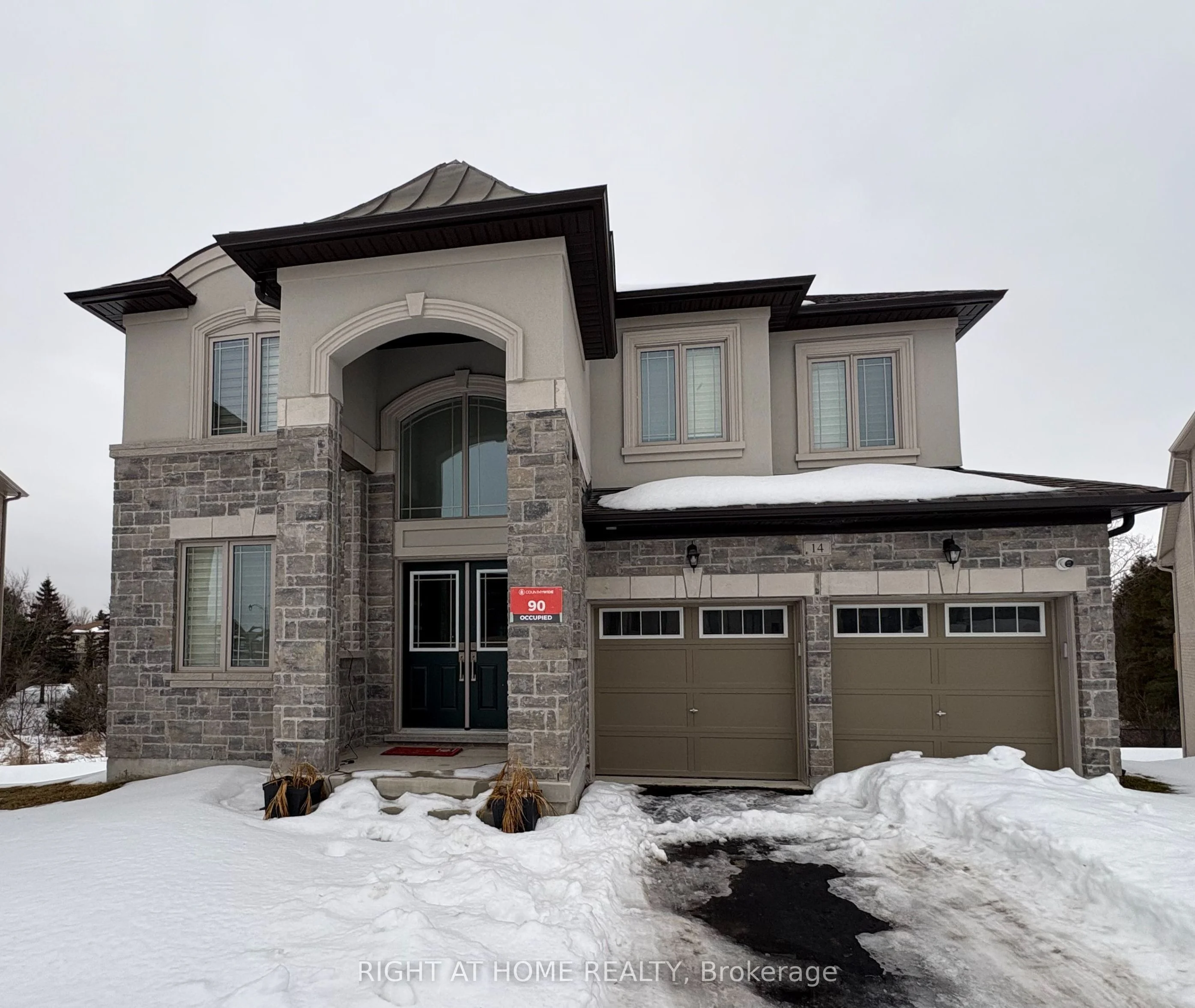 14 Fair Winds Lane, East Gwillimbury, On L9n 0v5