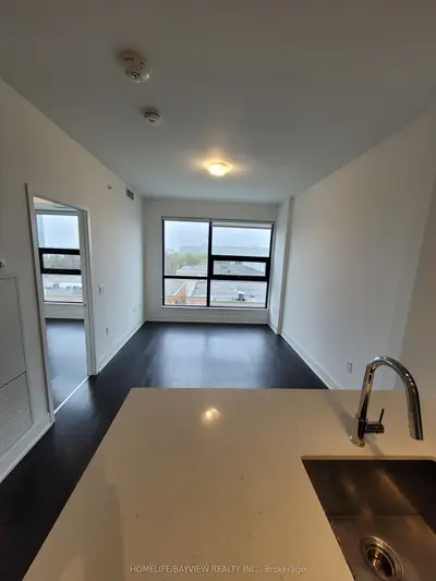 Condo Apartment in Vaughan